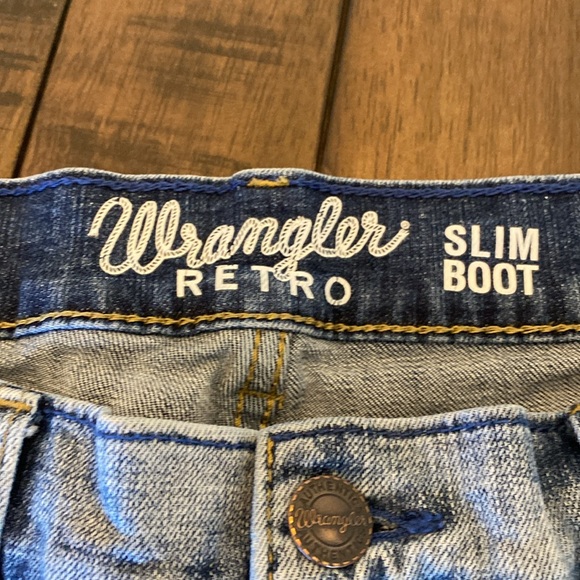 Wrangler Retro Slim Boot - Picture 4 of 6